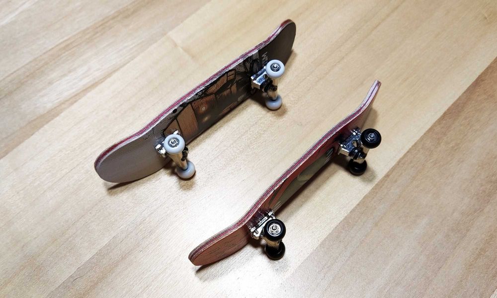 ProDeck fingerskate fingerboard - Deck lemn + rulmenti (tip Tech Deck)