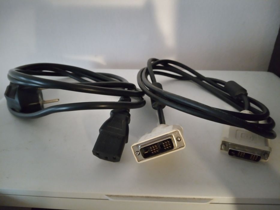 Монитор Philips LED 20'