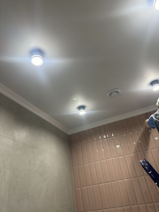 Слив воды. Натяжные потолки. Ремонт.