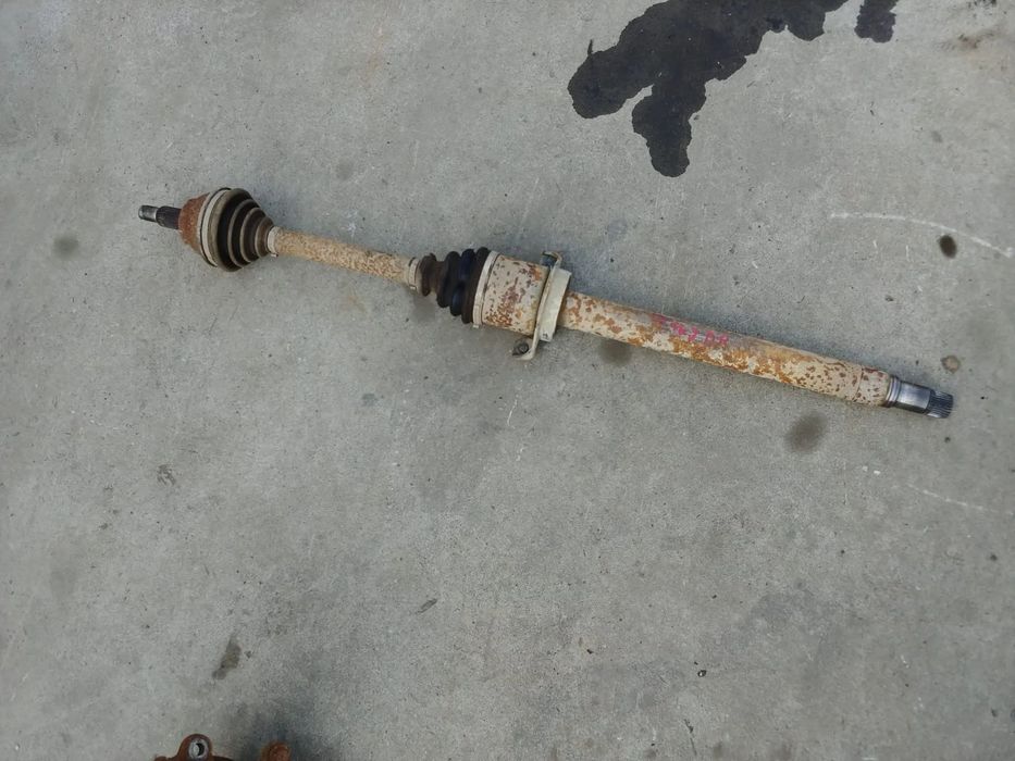 planetara dreapta fata 2.4 jtd alfa romeo 159