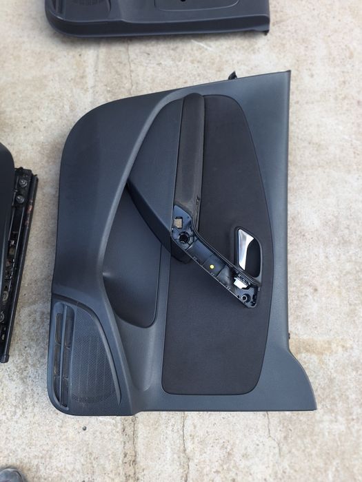 Салон /седалки +кори Vw polo 6R1