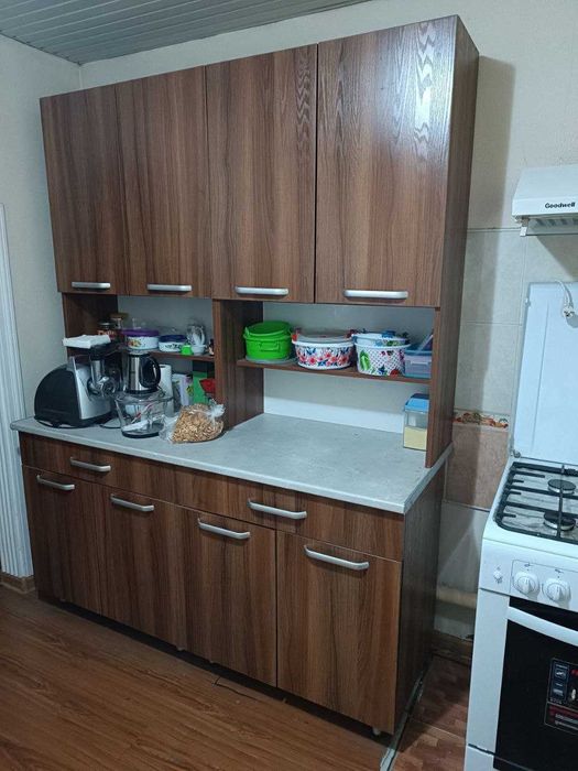 Кухонный шкаф в отличном состоянии!