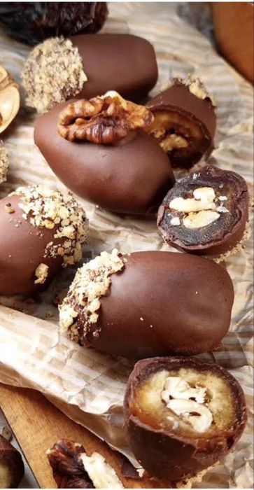 Финики в шоколаде Хурмо