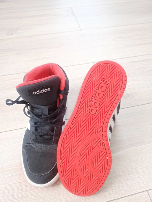 Маратонки Adidas