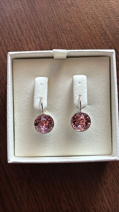 Swarovski Limited - обеци
