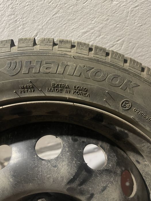 Шины с дисками комплект