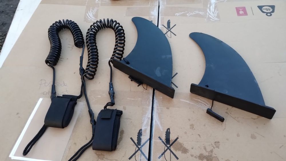 Aripioara si bratara de picior pt paddleboard si barci 50 lei setul