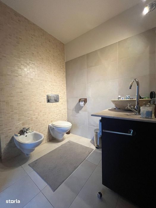 Vila Strada Trivale S+P+E1+M
