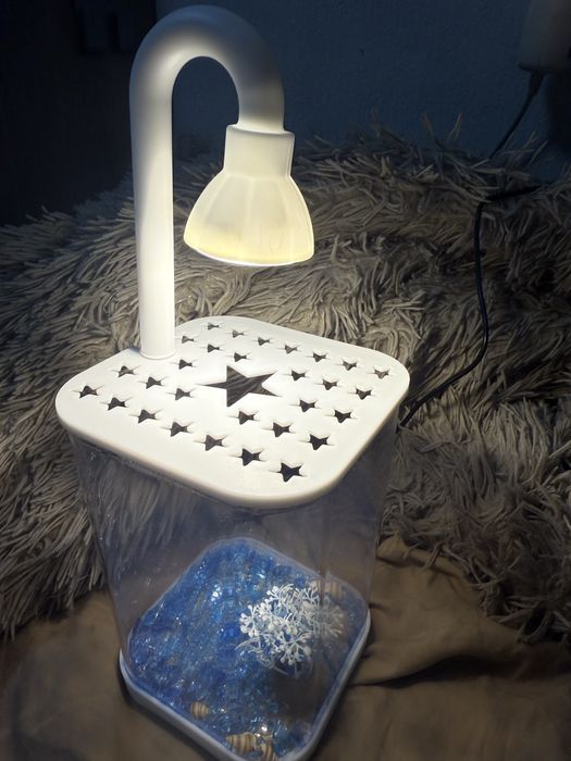 Мини аквариум и рыбка петушок