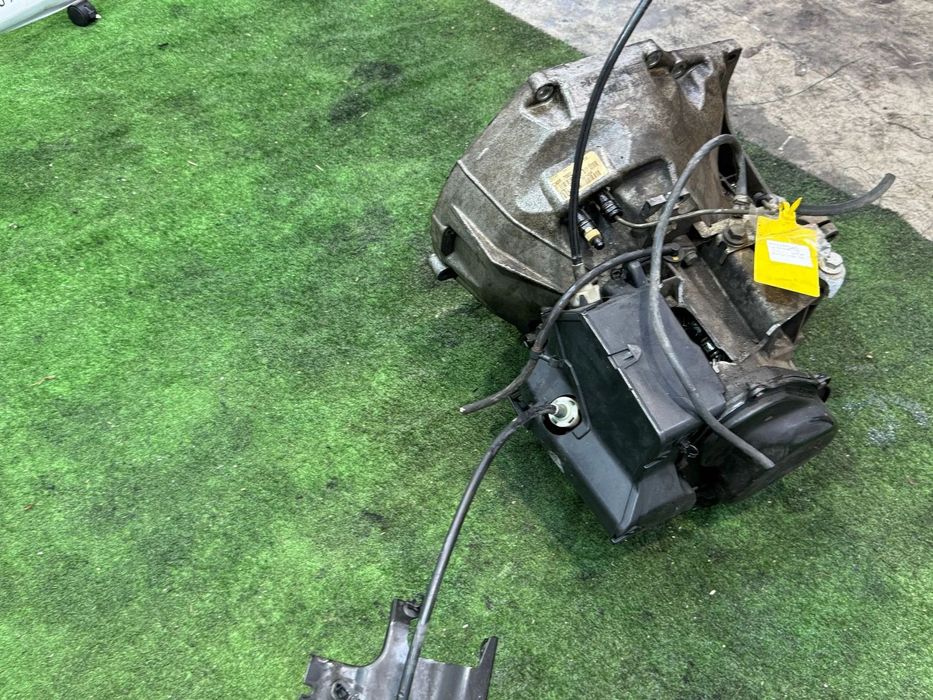 CUTIE VITEZE MANUALA Ford Fiesta Mk6 1.0 EcoBoost Petrol 125 hp / 92 kW 2012 - 2025 M1JE , COD: CA6R-7002-LBD , 2N1R-7F096-EB , T6TB1310315001459