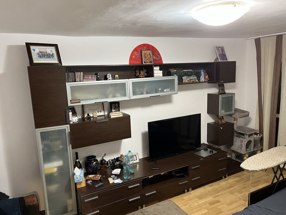 Apartament me 4 dhoma, 76 m²