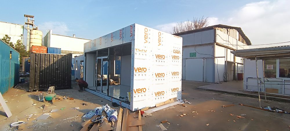 Контейнеры под магазин