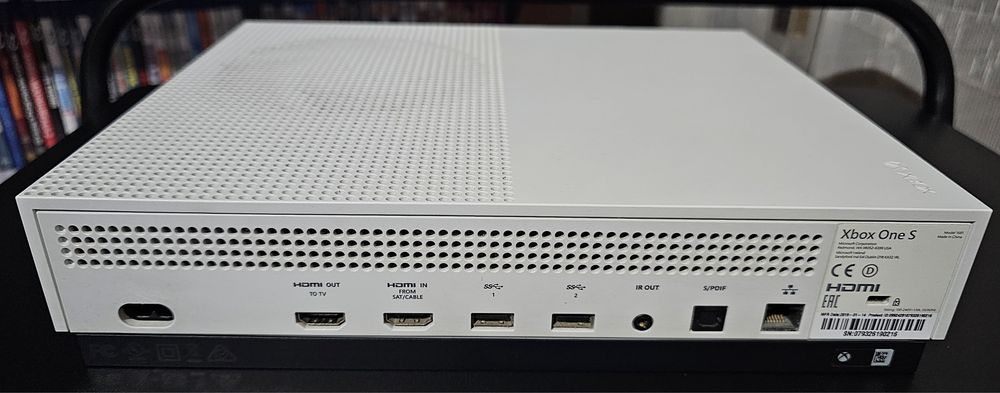 Consola Xbox One S - 1TB