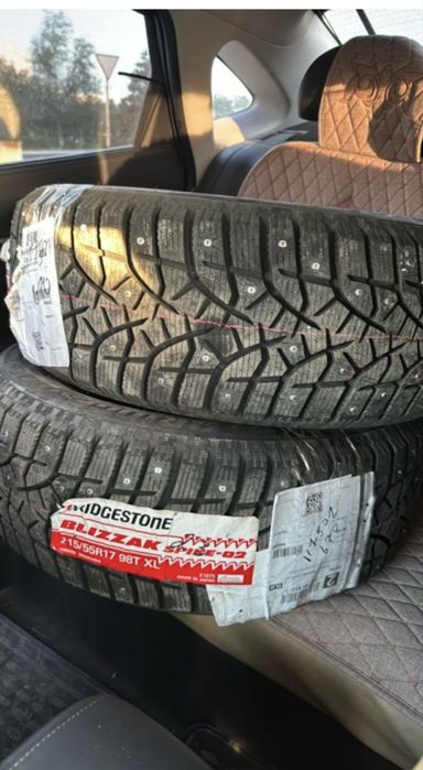 Комплект резины Bridgestone spike 02 с шипами