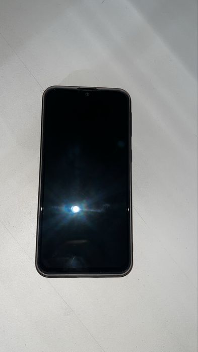 Продам самсунг А40