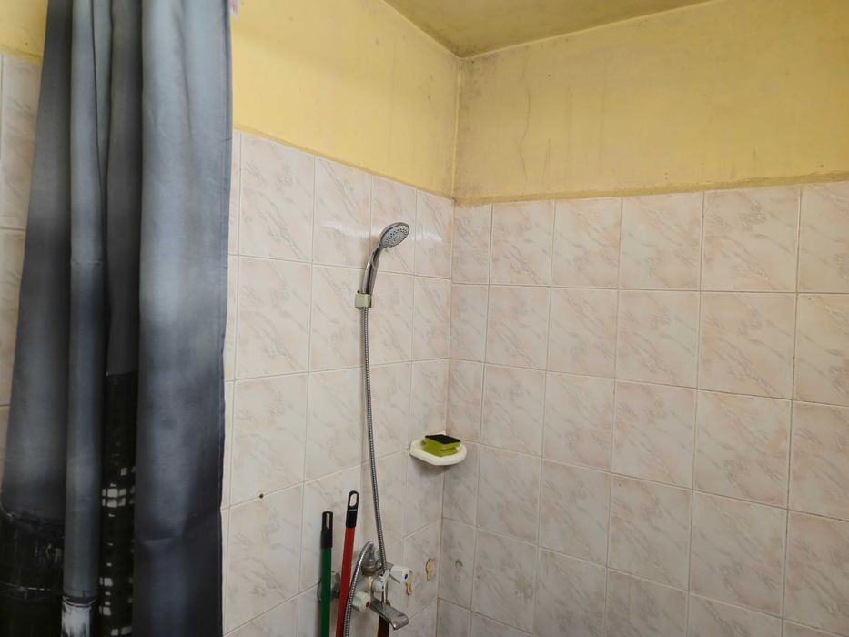 Продава се Двустаен апартамент в Долни чифлик - 77 кв.м за 2143 €/кв.м - Снимка #12