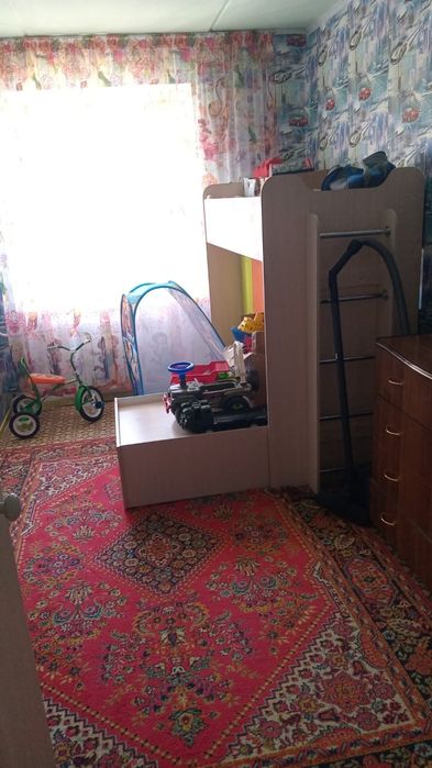 Продам 3 комнатную квартиру