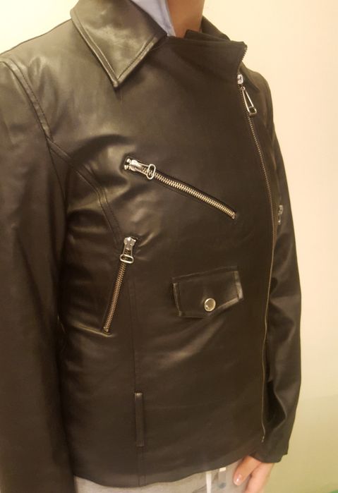 Кожено черно яке