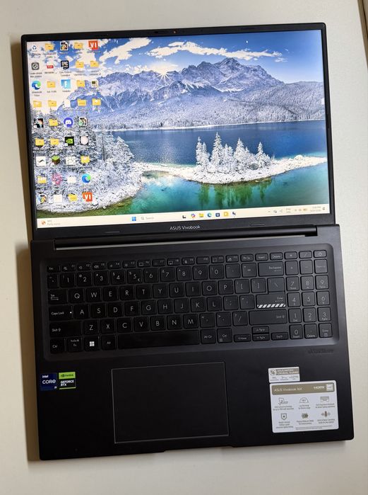 Asus vivobook i9 rtx3050 16 gb RAM