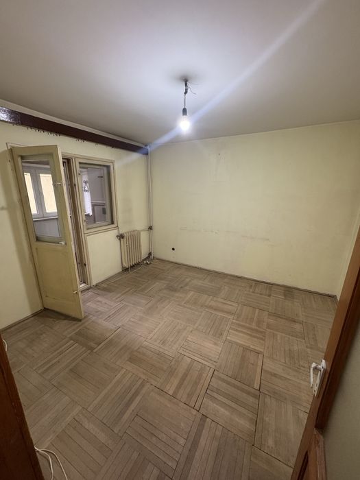 Apartament sud 54mp etaj 1 dec. Aleea Echitatii