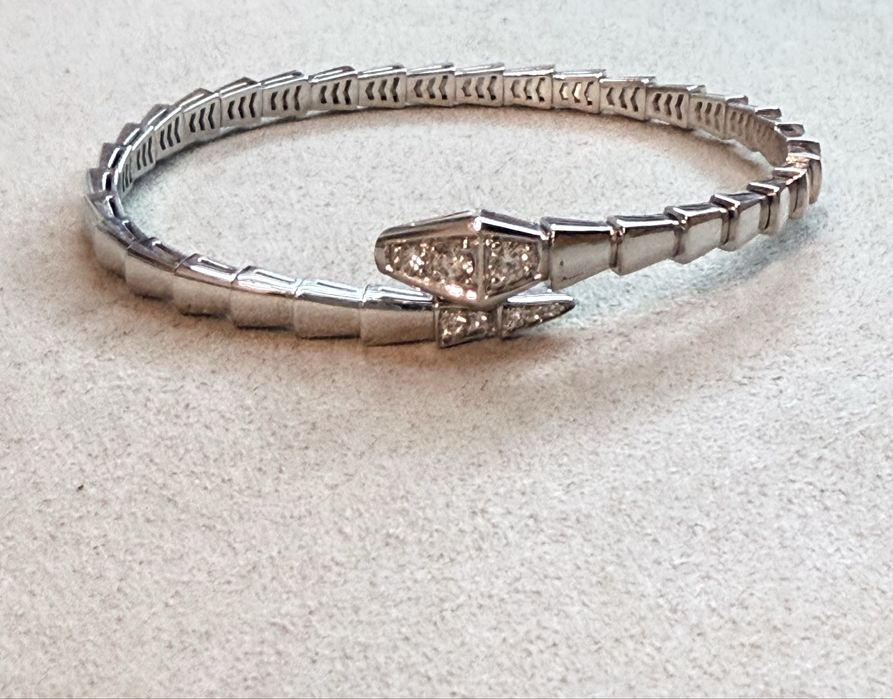 Гривната  Bvlgari Serpenti Viper