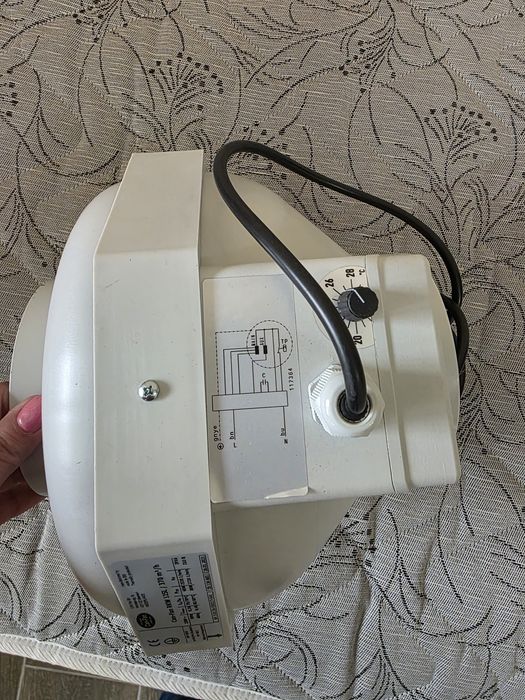 Вентилатор Can-Fan RKW 125l/ 370 m3/h, с контролер на темп