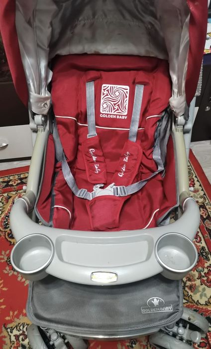 Продам демосезонную коляску