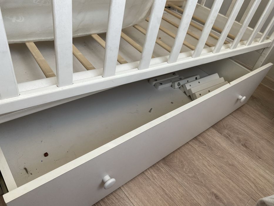 Манеж белый, дерево