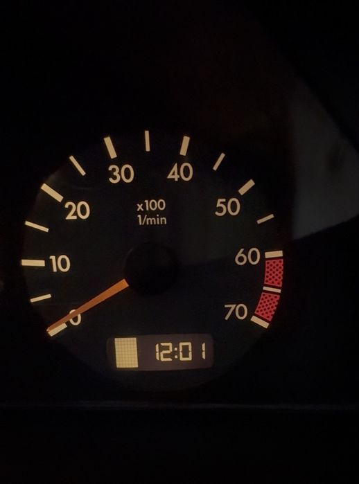 W210 щиток приборов