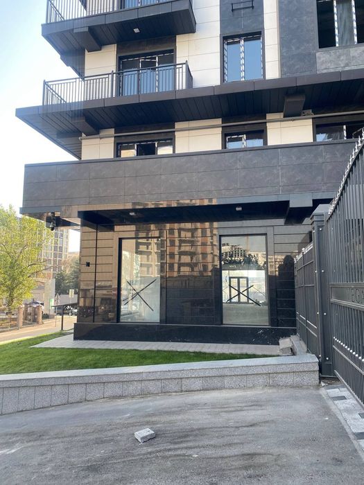 Аренда. Помещение 360 м2. Ул. Ш. Руставели, магазин, офис, уч центр