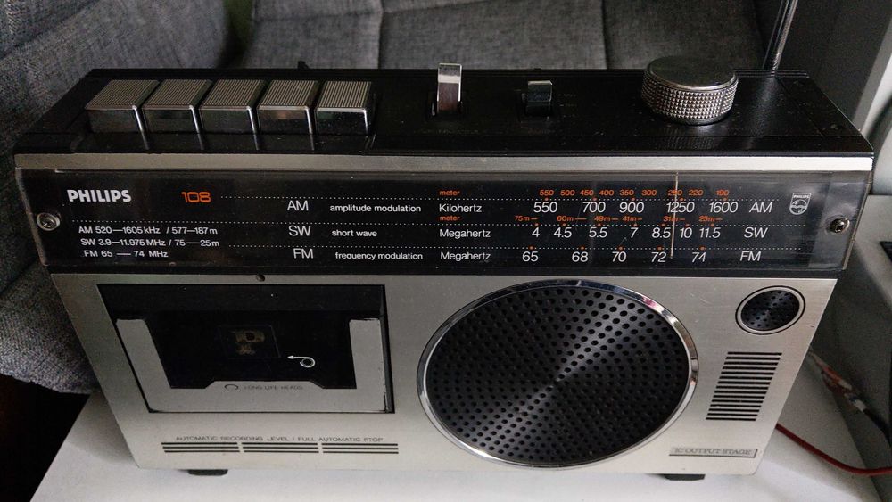 Radiocasetofon Philips pentru colectionari