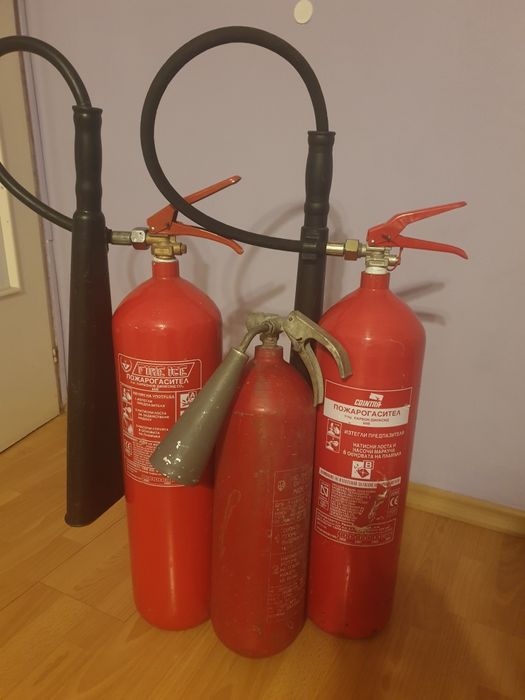 Пожарогасители прахови ,въглероден диоксид