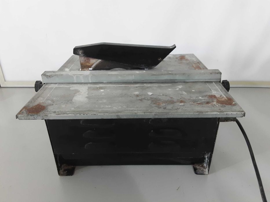 Машина за плочки - 450W