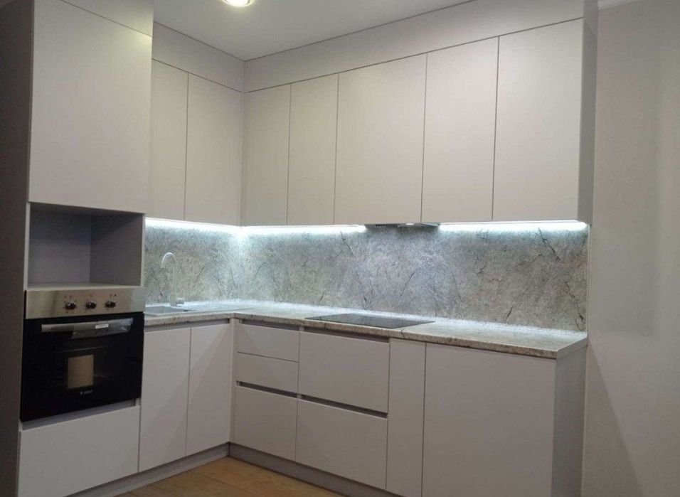 Кухни на заказ .