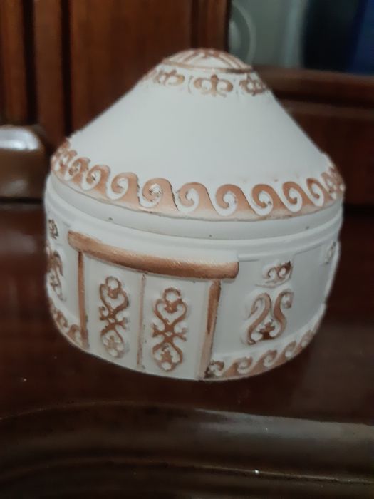 Тойбастар юрта и ракушки