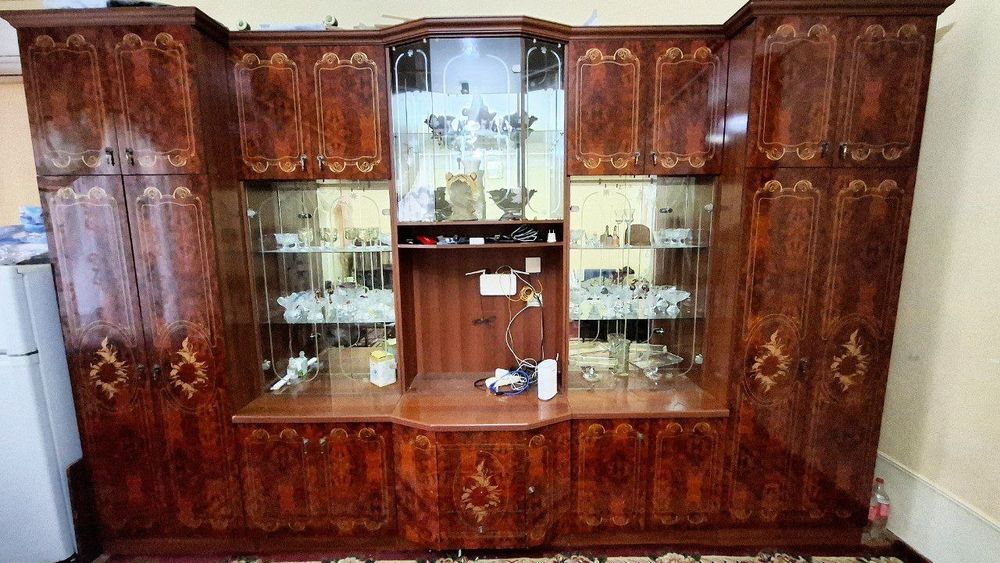 Мебель Гостевой (Стенка]