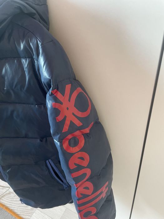 Пуховик детский бенеттон