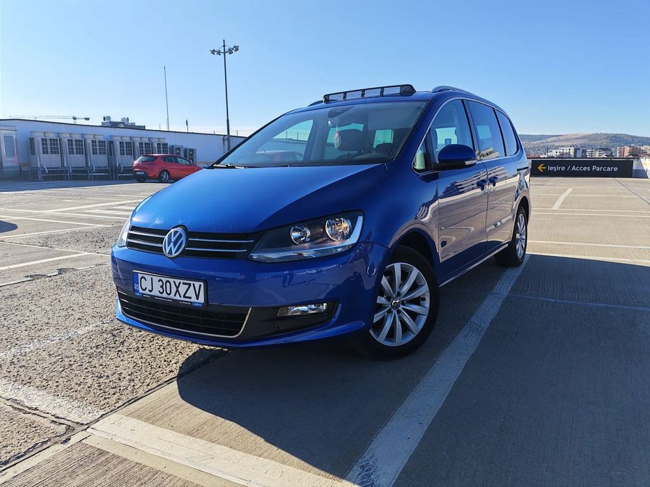 Volkswagen Sharan Km reali ! 7 locuri, plafon panoramic, uși și haion electric, cârlig