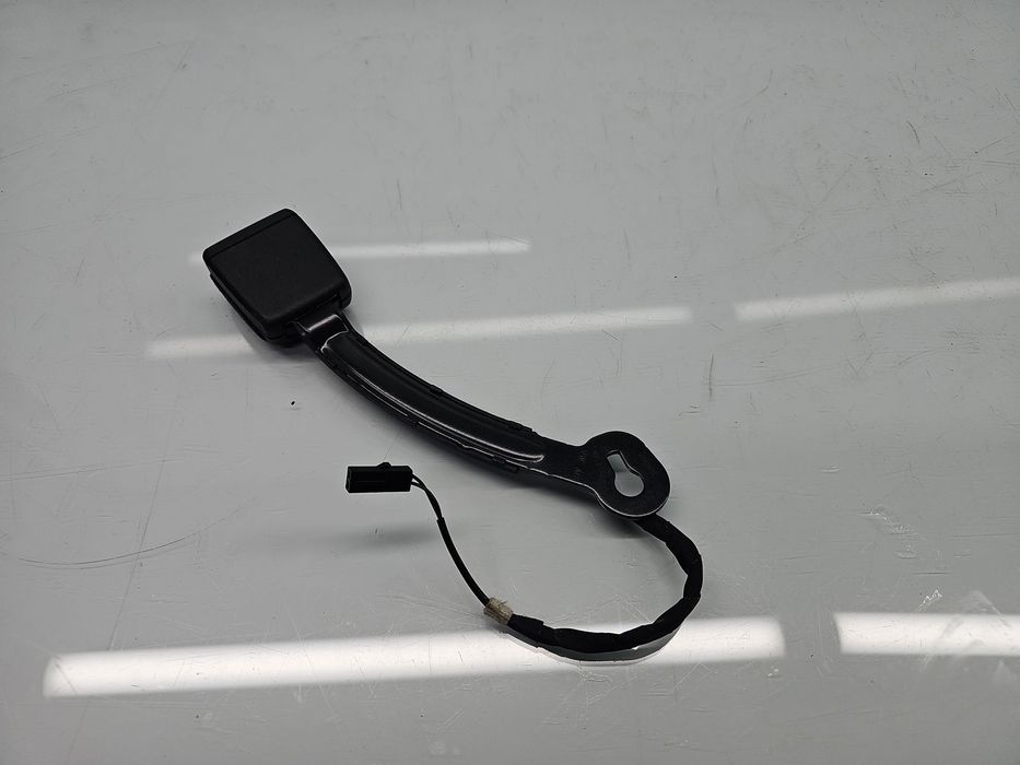 Capsa centura stanga fata Volkswagen Passat B8 Variant (3G5) [Fabr 20