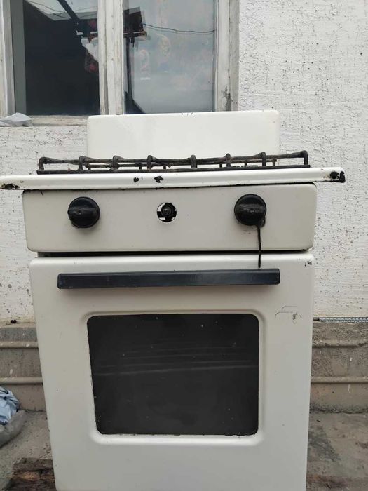 Газовые плиты б/y и баллоны