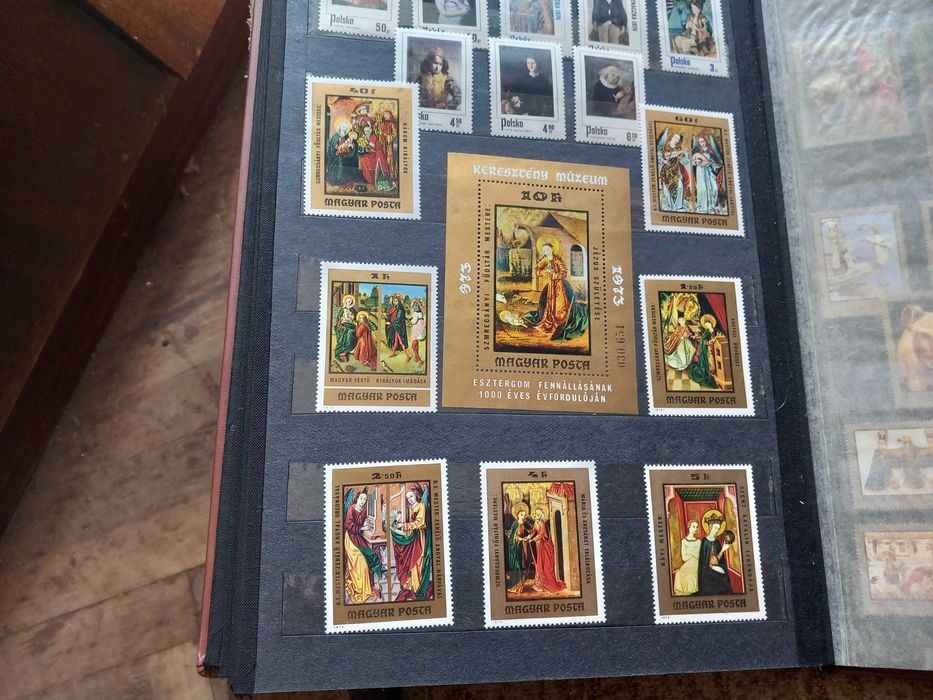 Марки и класьори