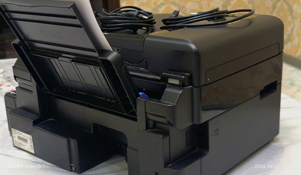 Срочно продам !!!   EPSON M200 принтер ч/б чернильные.