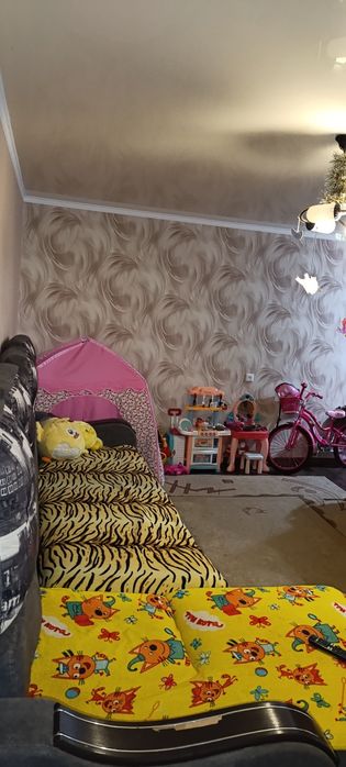 Продаётся квартира в Пришахтинске