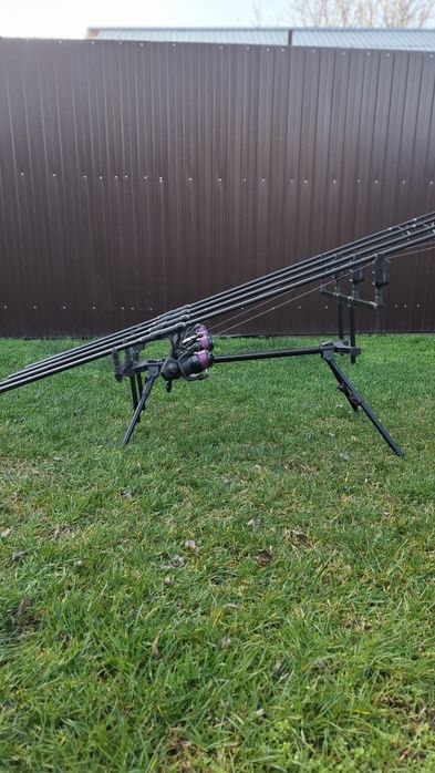 Echipament de pescuit lansete+mulinete+rod pod+senzori
