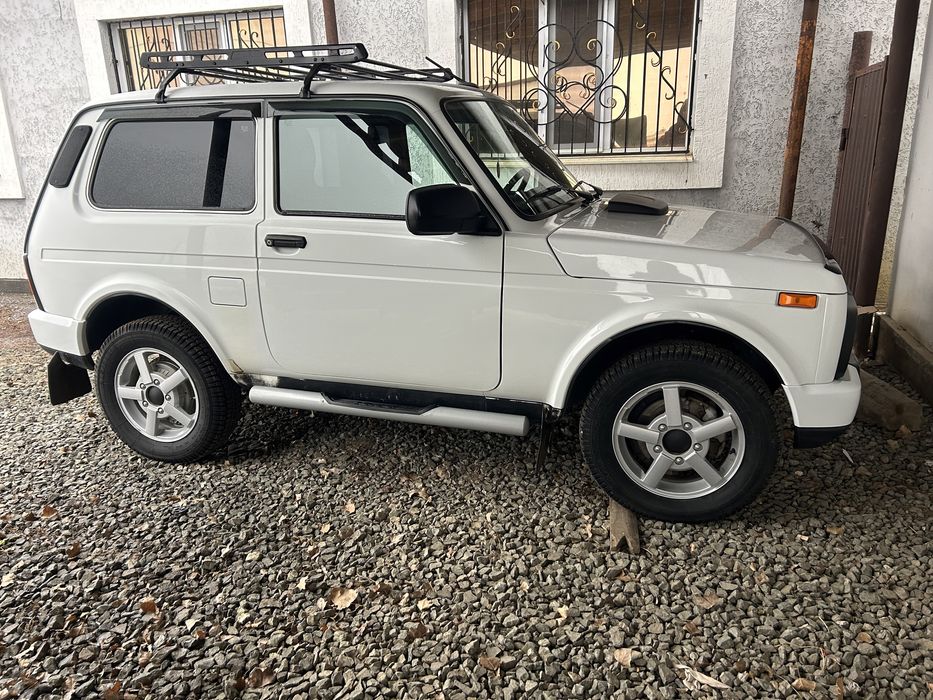 Продаю. Нива урбан