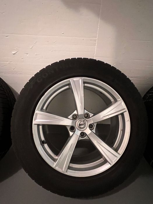 Джанти със зимни гуми 18" Volvo XC90 (2015-2024)