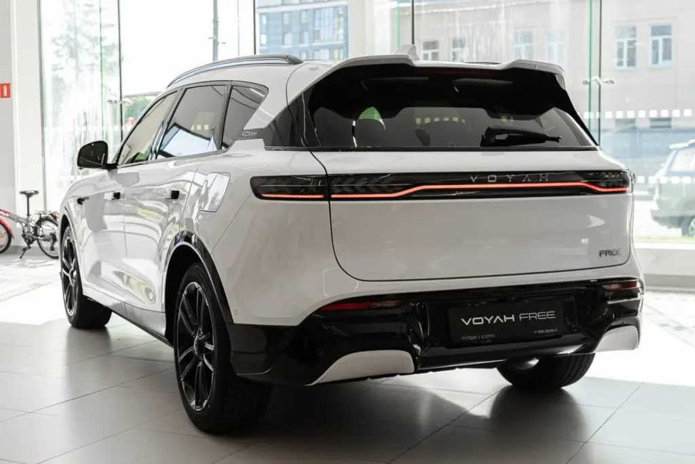 Voyah Free Hybrid 318 km 4 WD