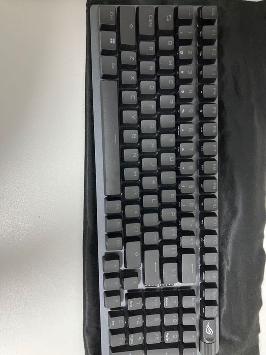 Tastatură asus rog stric scope 96 wirless