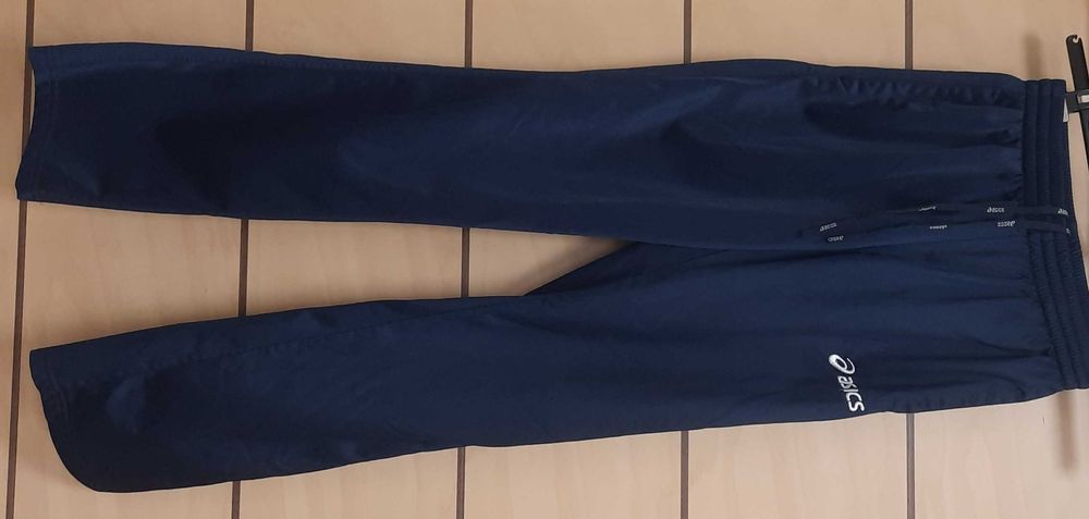 Asics-Много Запазено