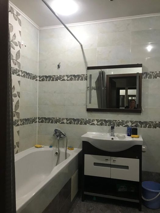 1-ком посуточно пр Женис 67